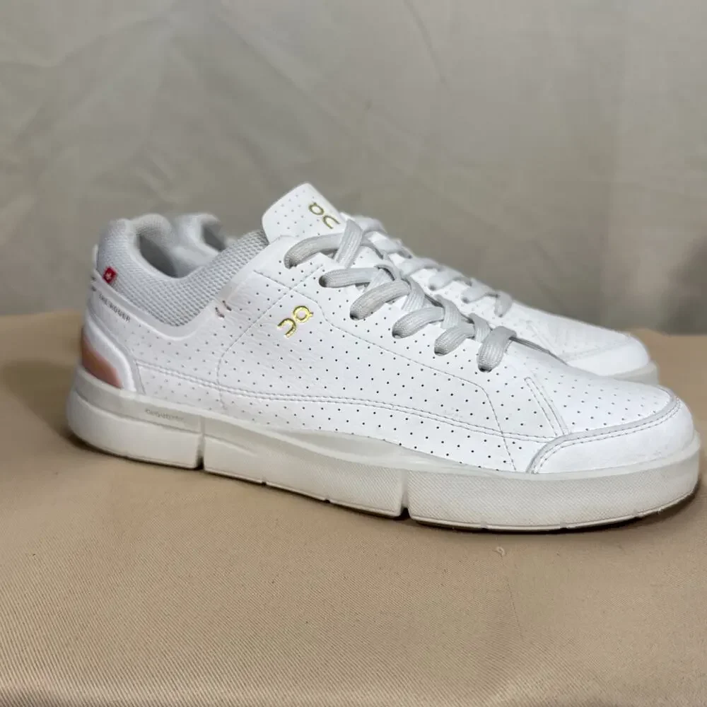 On Running The Roger Womens 8 White Pink CloudTec Tennis Sneakers Shoes EU 39
